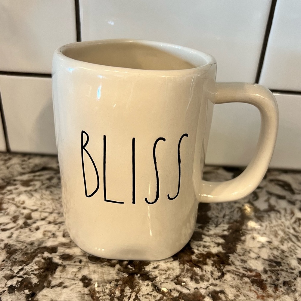 RAE DUNN MUG